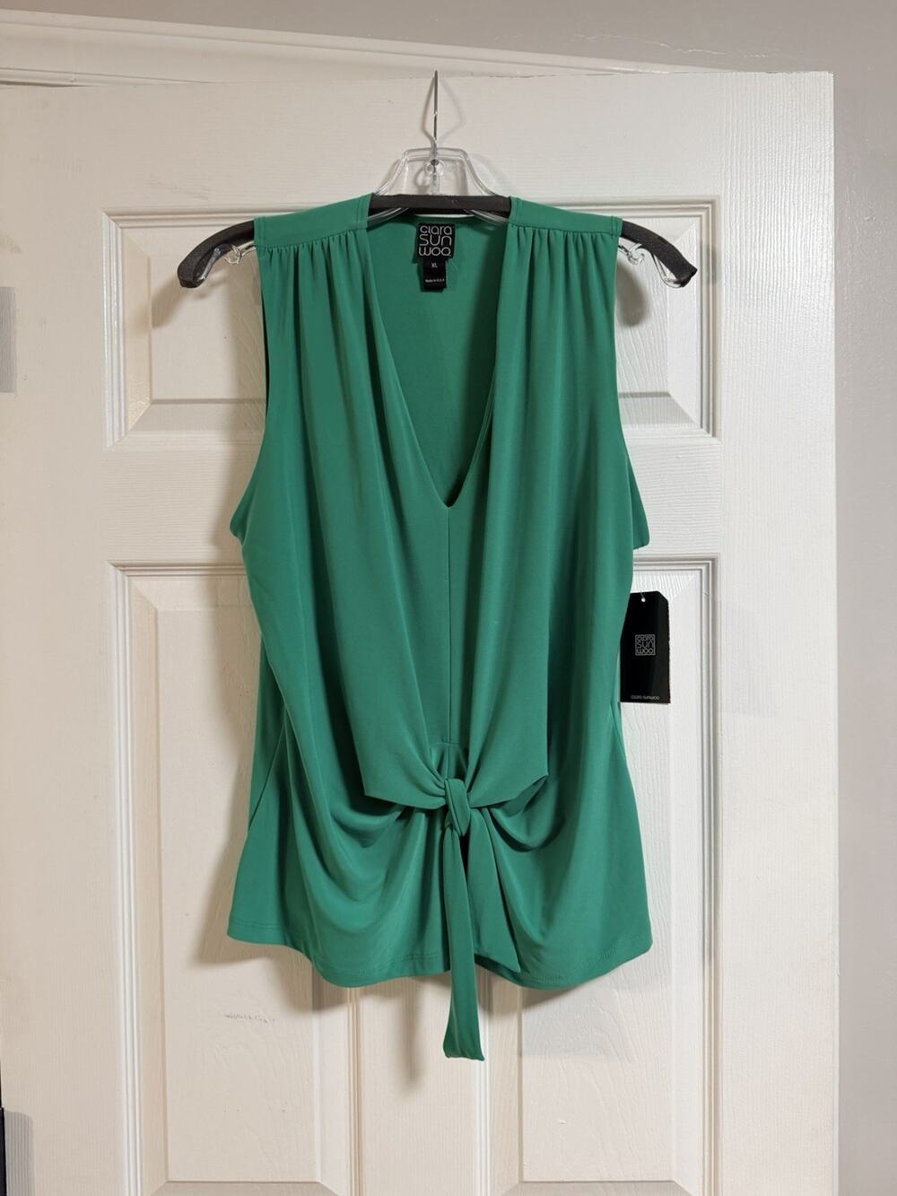 Clara Sun Woo green vneck sleeveless top - Size XL